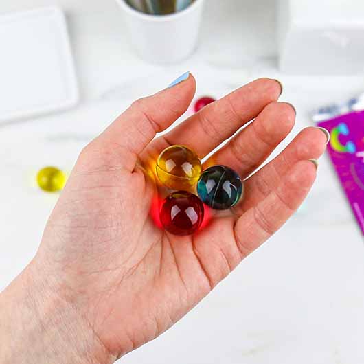 Liquid Rainbow Bath Pearls